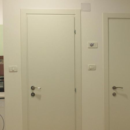 Toma House Apartment บัตยัม ภายนอก รูปภาพ