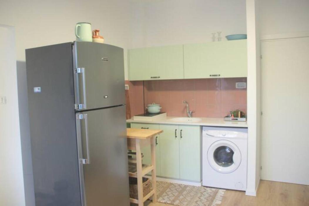 Toma House Apartment บัตยัม ภายนอก รูปภาพ